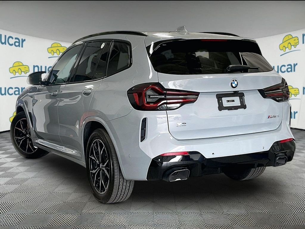 Used 2024 Gray BMW M40i image 4