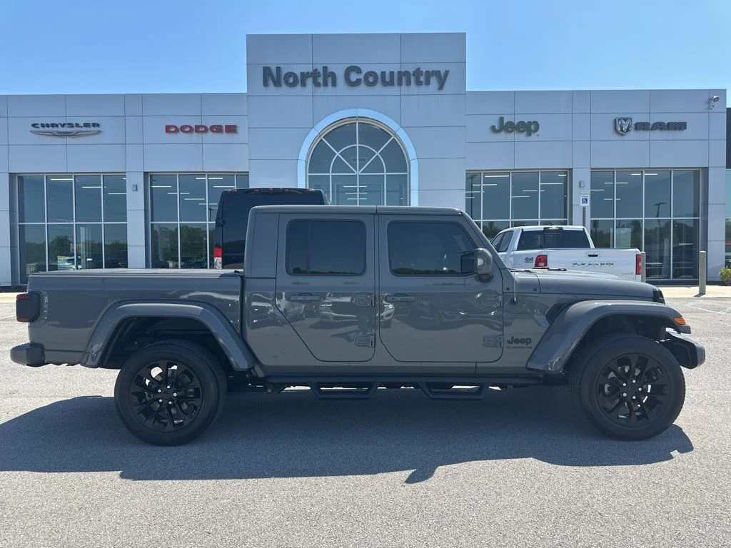 2022 Jeep Gladiator High Altitude's photo