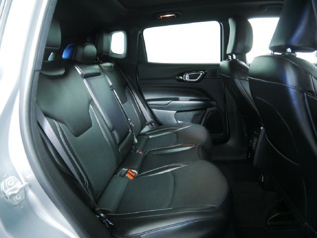 Used 2023 Silver Jeep High Altitude image 15