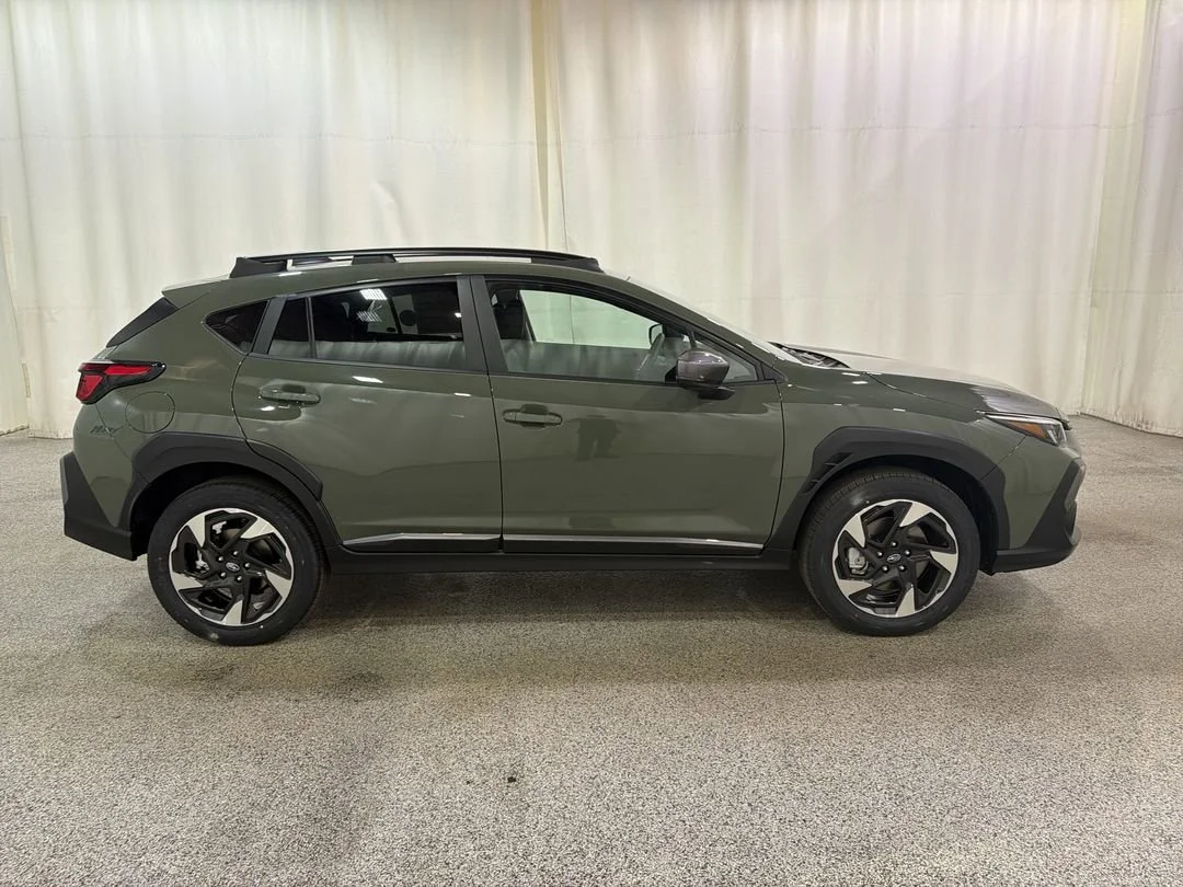 New 2026 Alpine Green Subaru Limited image 5
