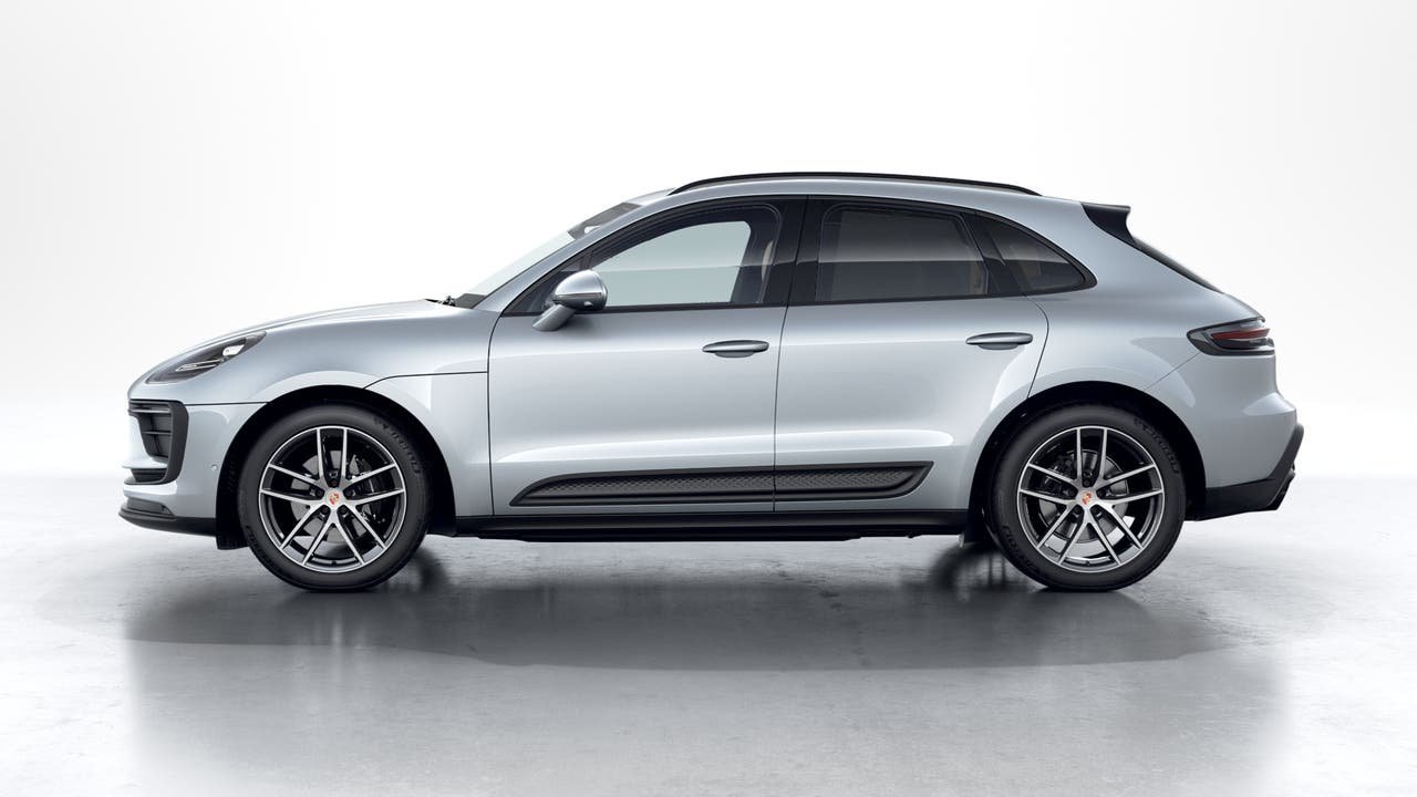 New 2026 Dolomite Silver Metallic Porsche  image 2