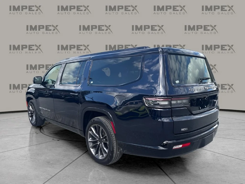 Used 2025 Black Jeep Series II image 3