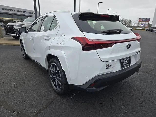 2026 Lexus UX Hybrid 300h Premium - Photo 6