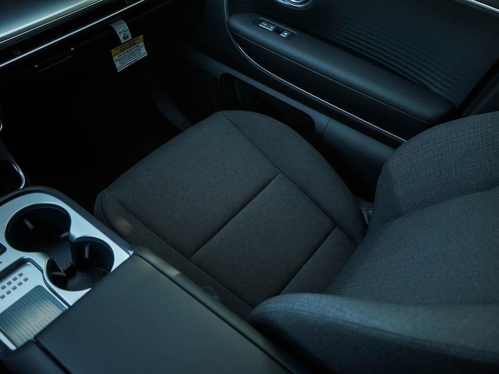 2026 Hyundai IONIQ 9 S - Photo 54