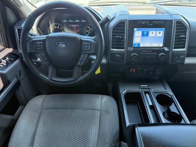 Used 2016 Gray Ford XLT image 9