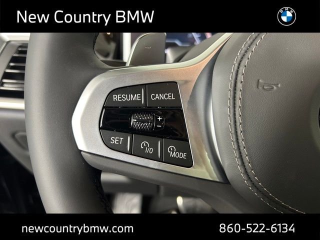 New 2026 Carbon Black Metallic BMW xDrive40i image 15