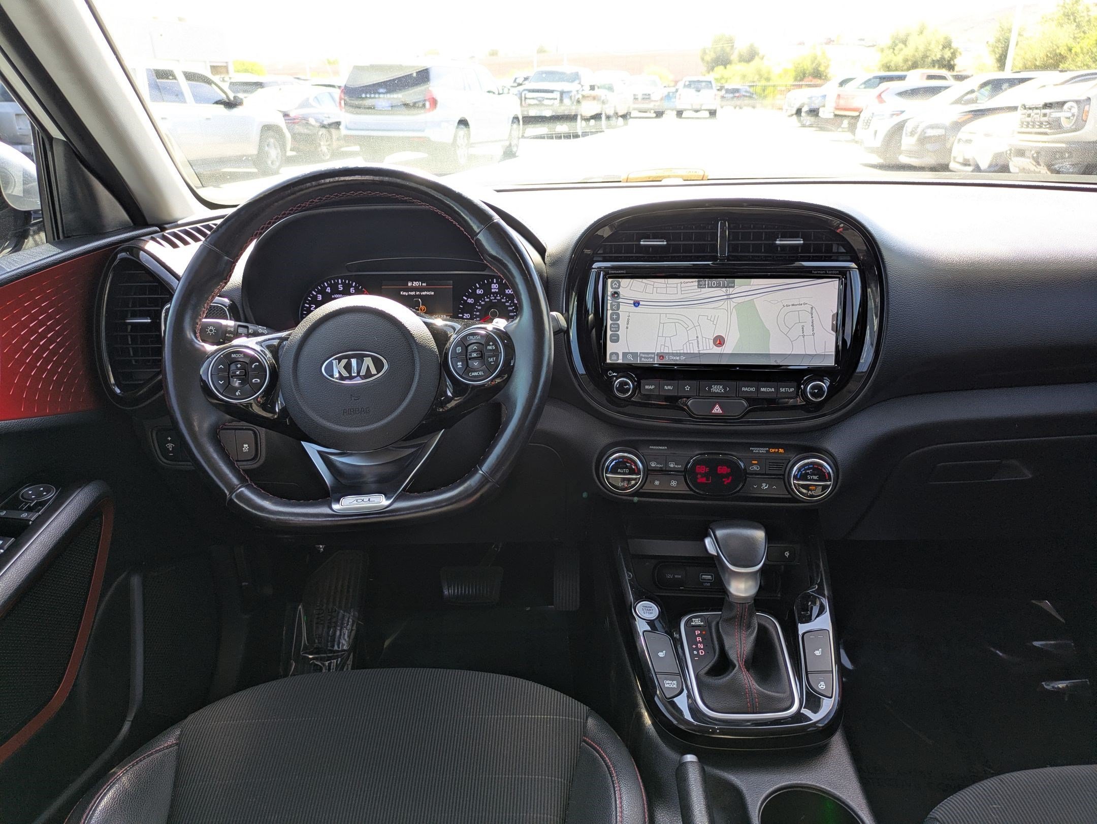 Used 2021 Snow White Pearl Kia Turbo image 28