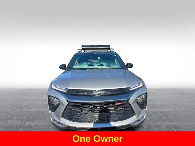 Used 2023 Gray Chevrolet RS image 2