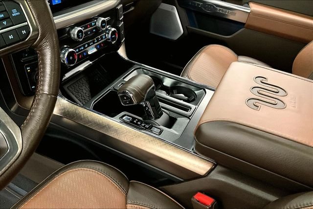 Used 2025 Agate Black Metallic Ford King Ranch image 18