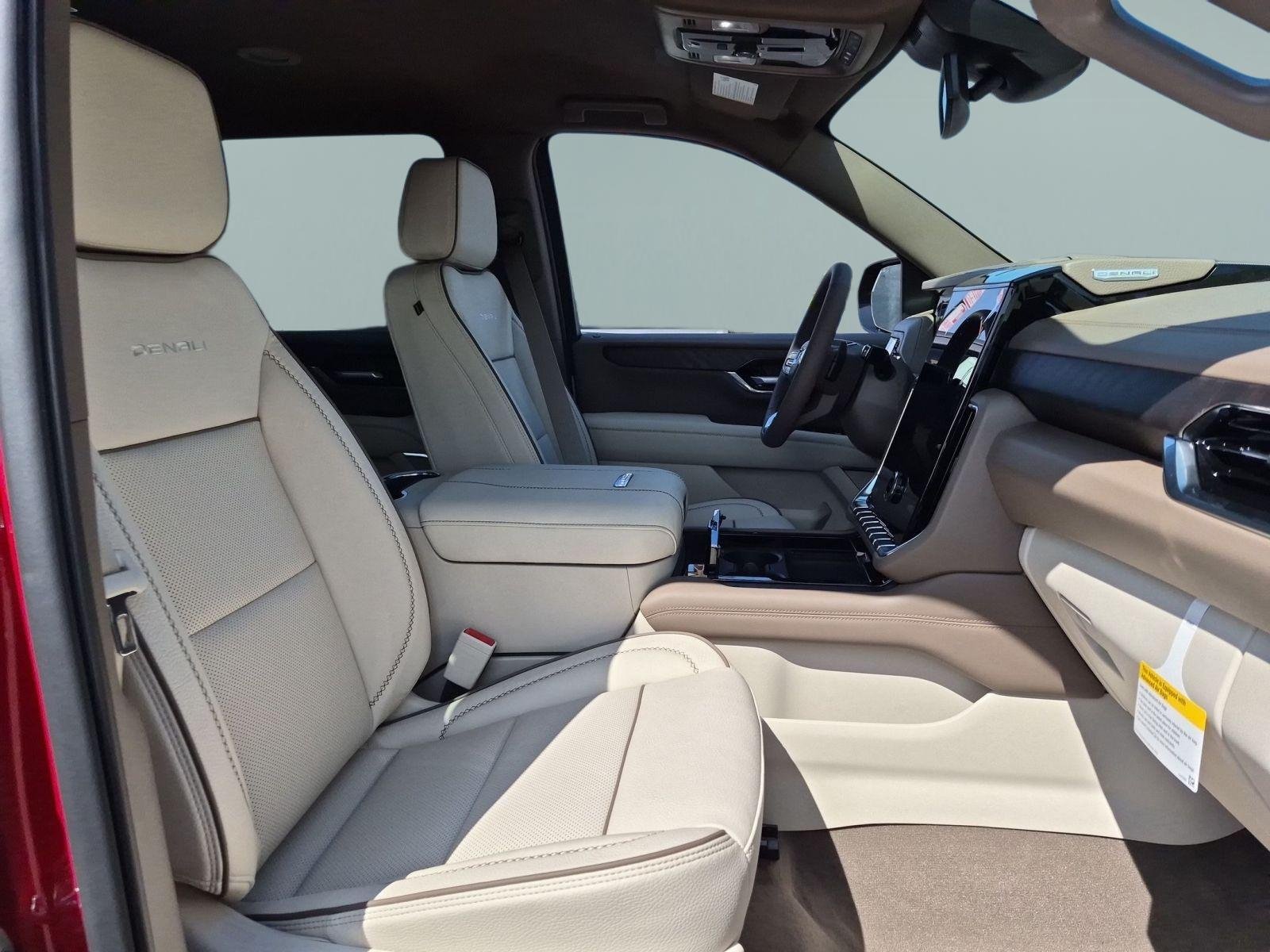 2026 GMC Yukon XL Denali - Photo 27