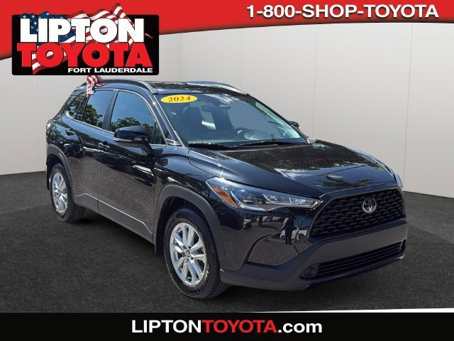 2024 Toyota Corolla Cross LE