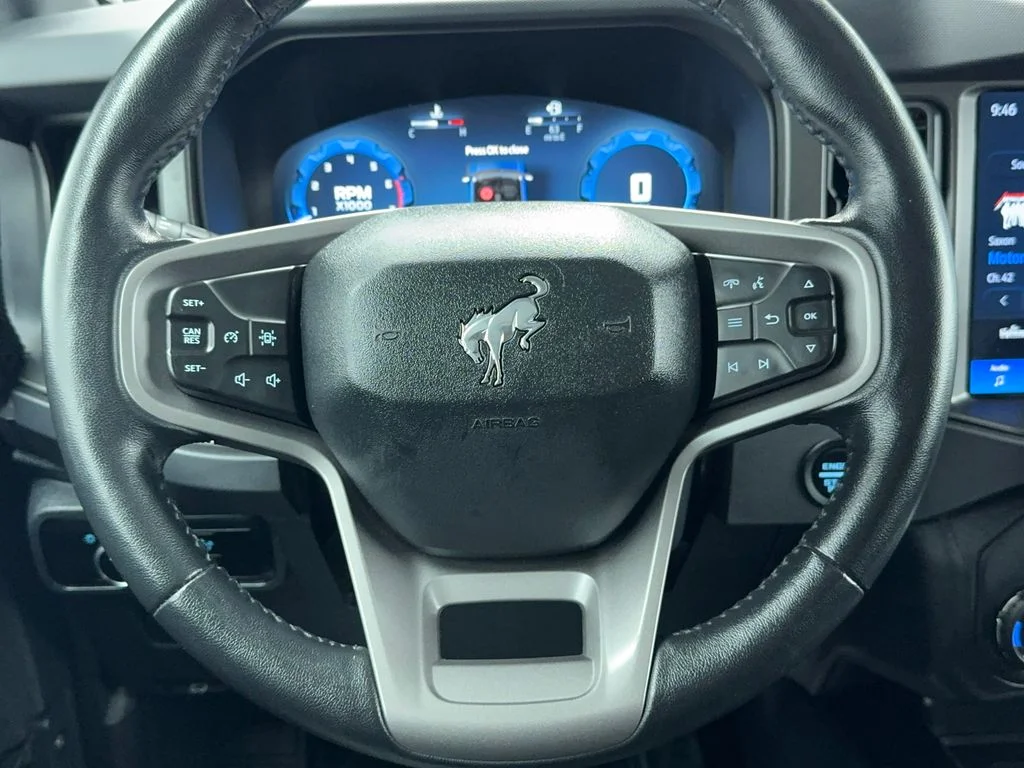 Used 2025 Red Ford Badlands image 20