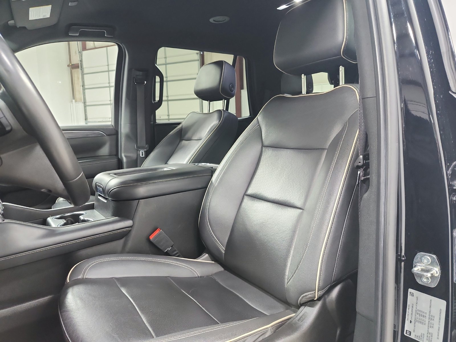 Used 2023 Black GMC SLT image 10