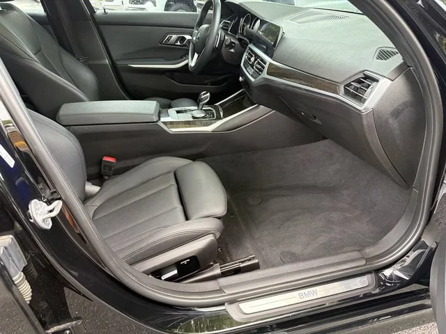 Used 2020 Black BMW 330i image 13
