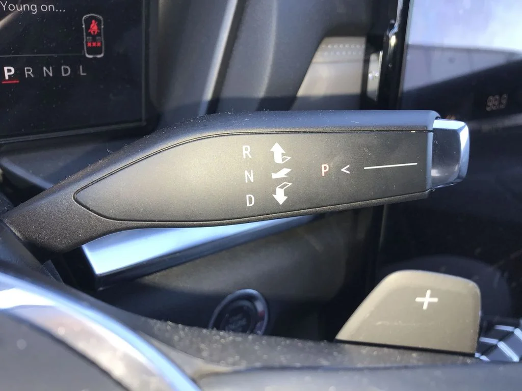 Used 2026 White GMC Elevation image 21