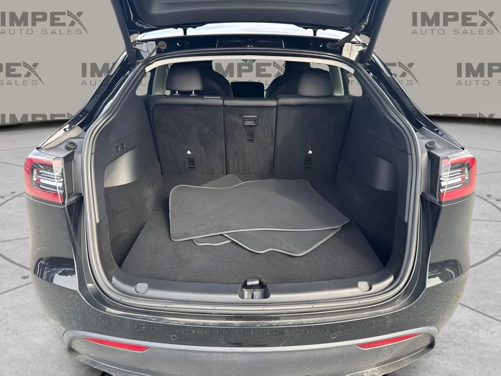 Used 2022 Black Tesla Performance image 23
