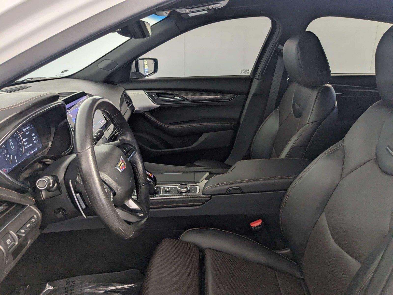 Used 2022 Summit White Cadillac Sport image 11