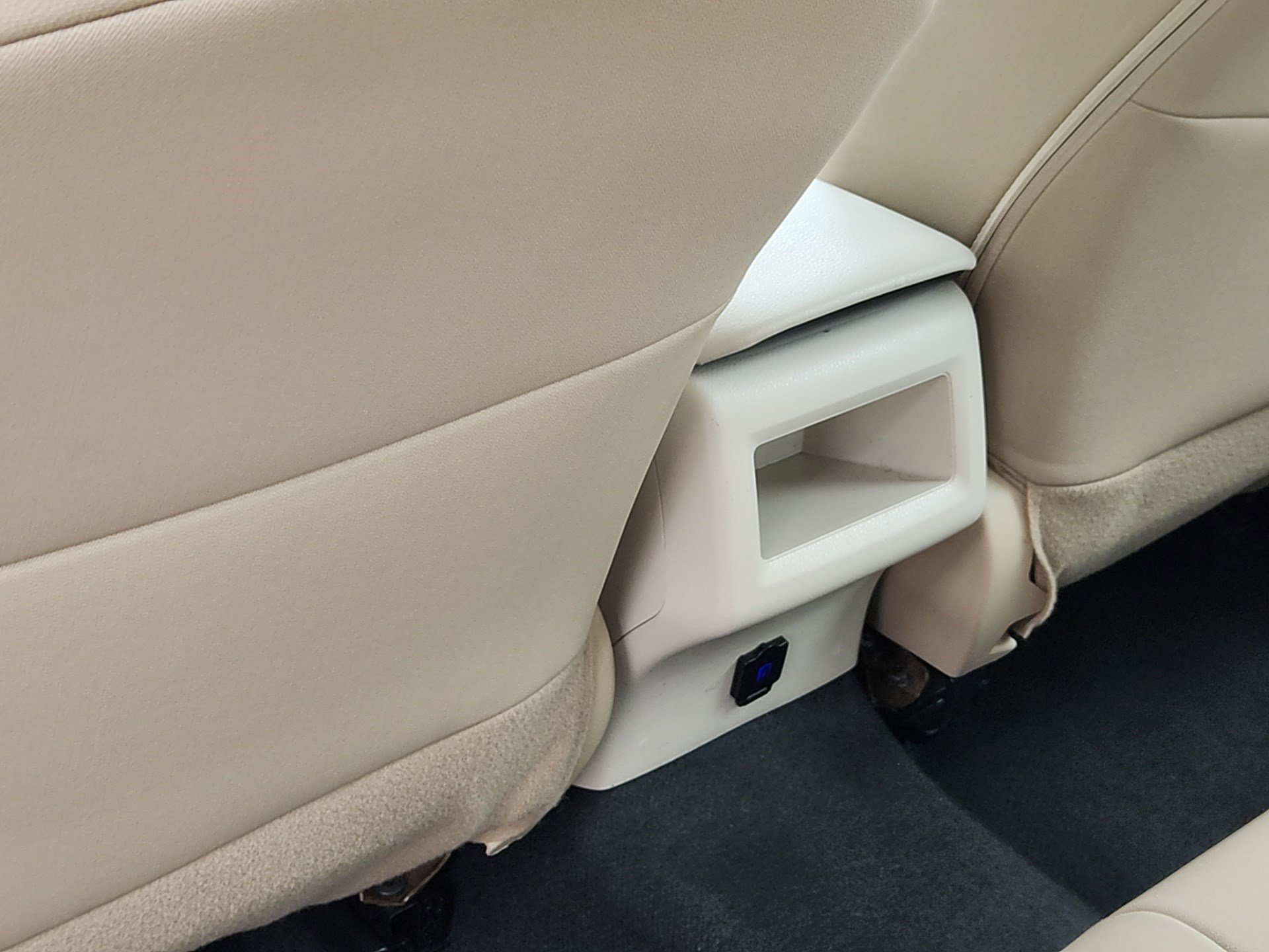 2023 Toyota Camry LE - Photo 23