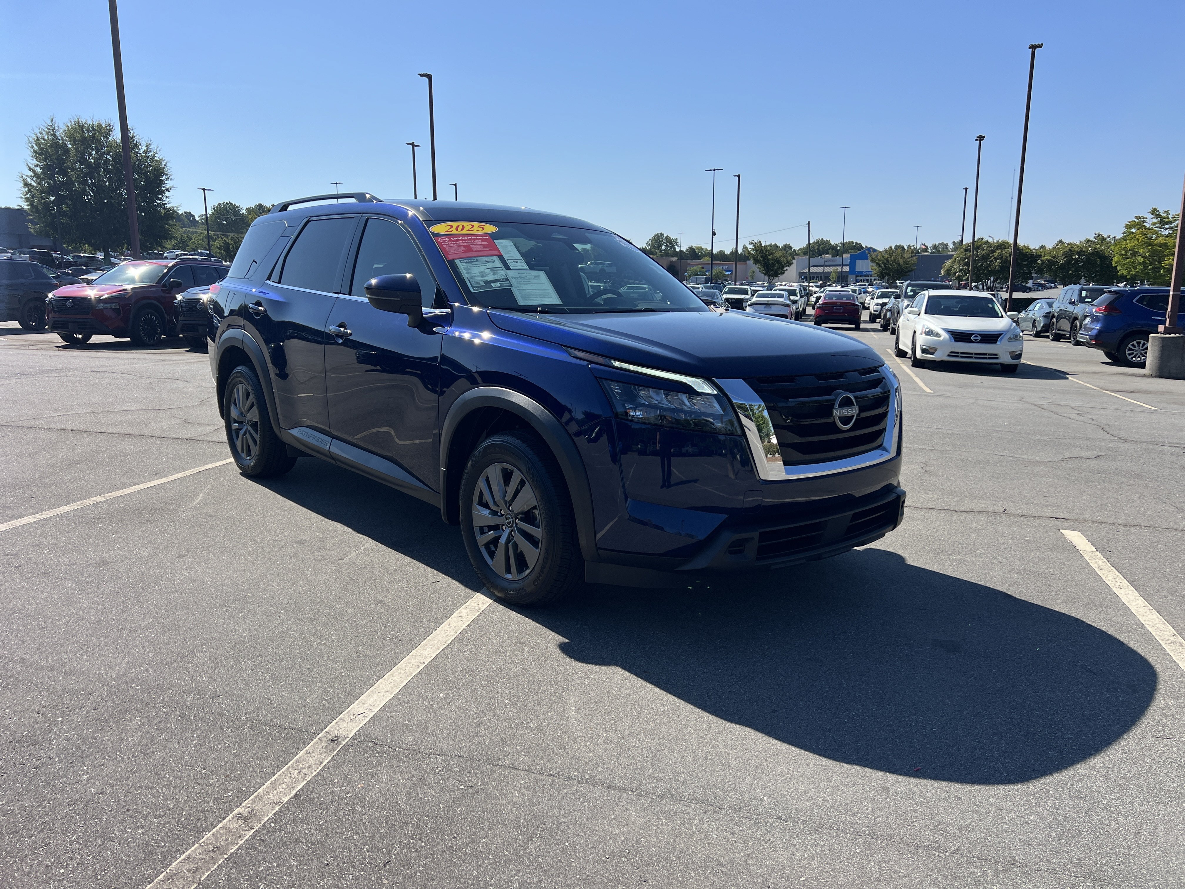 Used 2025 Deep Ocean Blue Pearl Nissan SV image 3