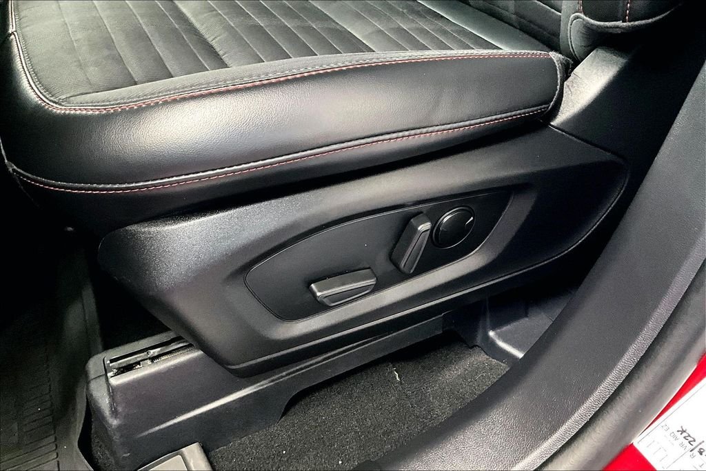 Used 2025 Red Metallic Ford ST-Line image 39