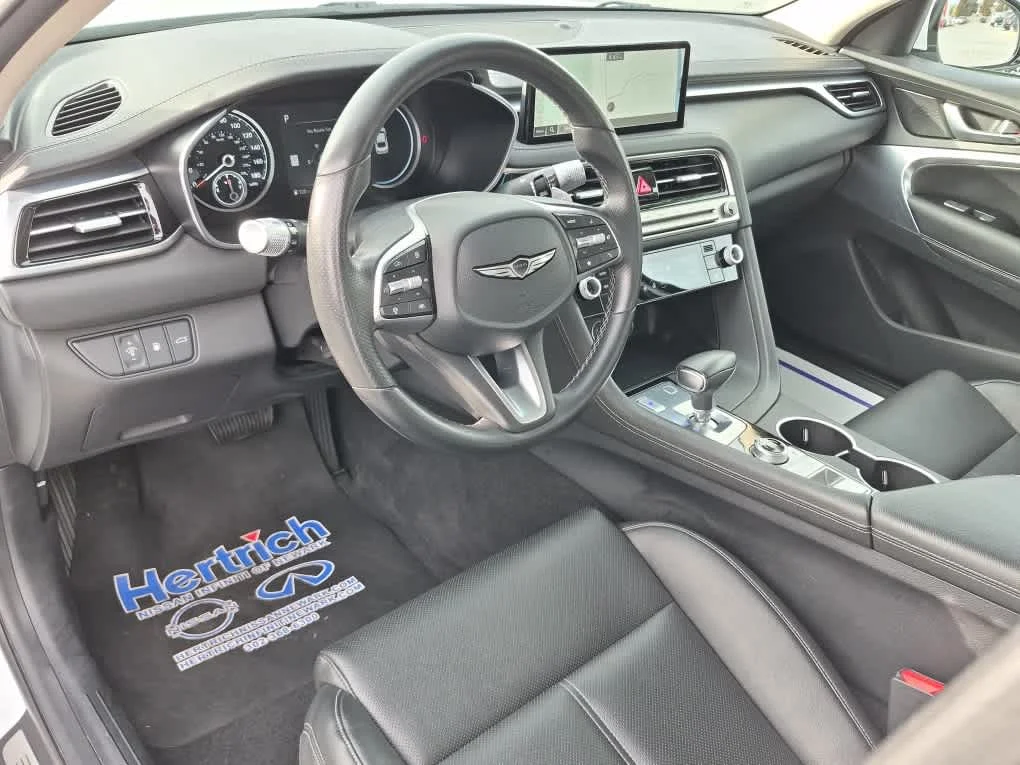Used 2025 Uyuni White Genesis 2.5T image 11