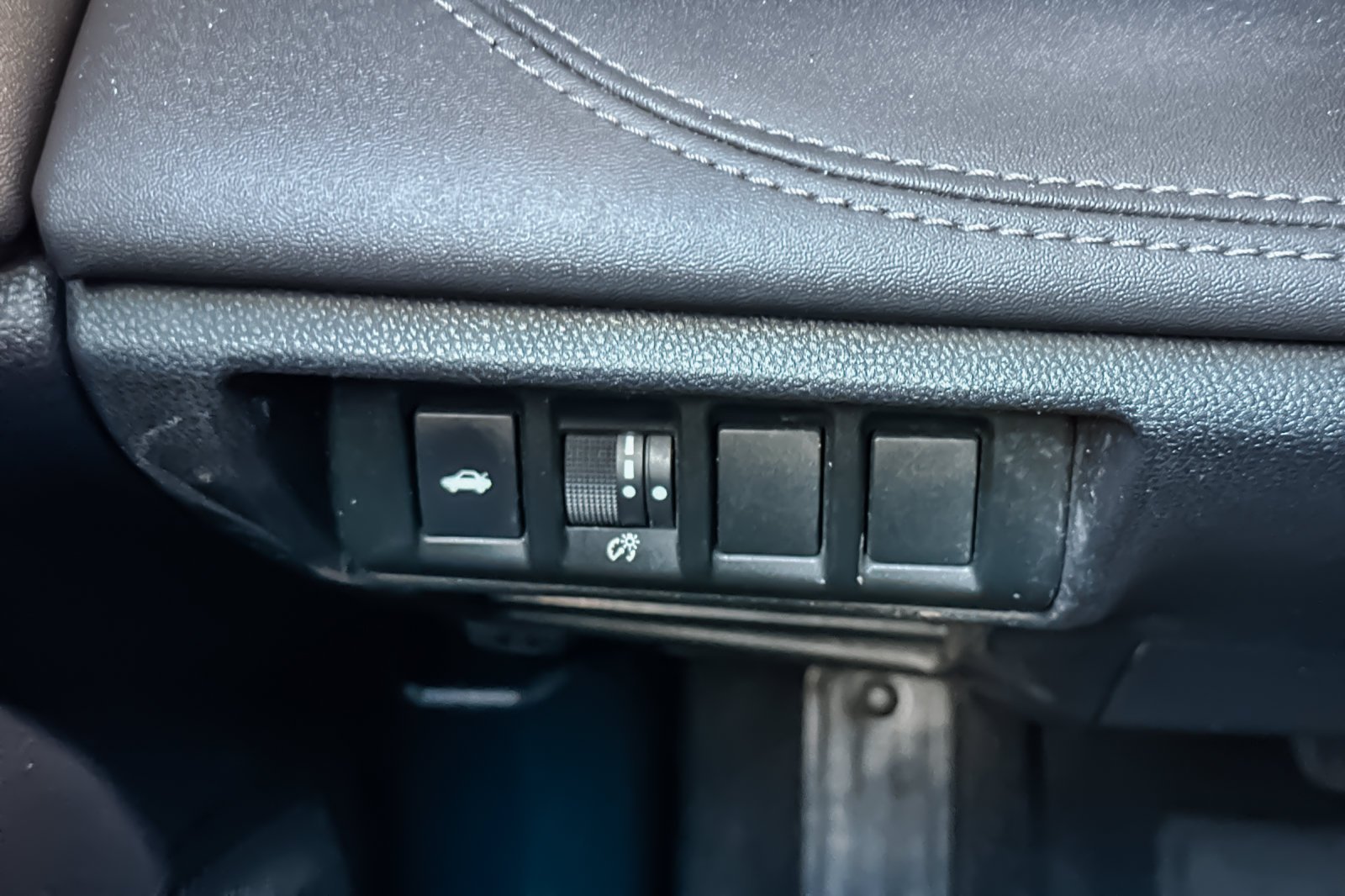 Used 2021 Gray Subaru Limited XT image 33