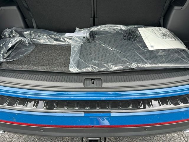New 2026 Mountain  Lake Blue Metallic Volkswagen 2.0T SE w/Technology image 16