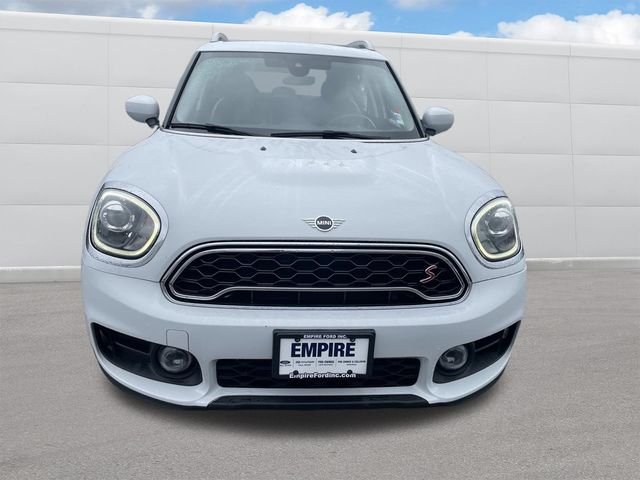 Used 2020 Light White MINI Classic image 11