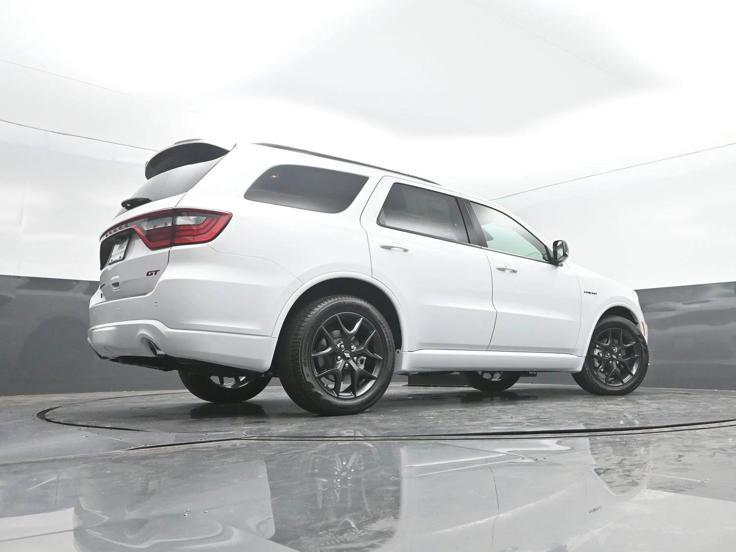 New 2026 White Knuckle Clear-Coat Exterior Paint Dodge GT Plus HEMI V8 image 37