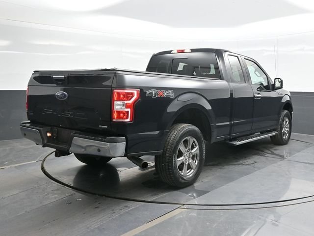 Used 2020 Black Ford XLT image 9