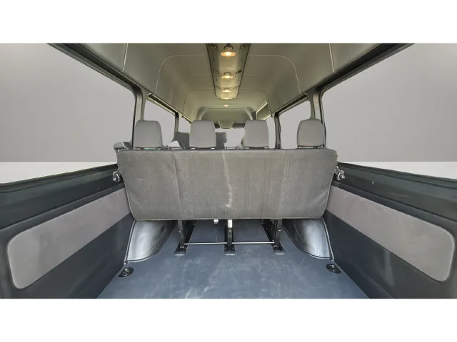 Used 2025  Mercedes-Benz Passenger 170 WB image 41