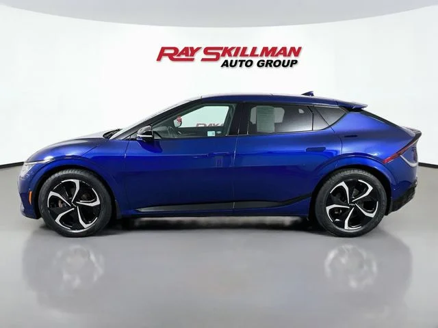Used 2023 Blue Kia GT-Line image 4