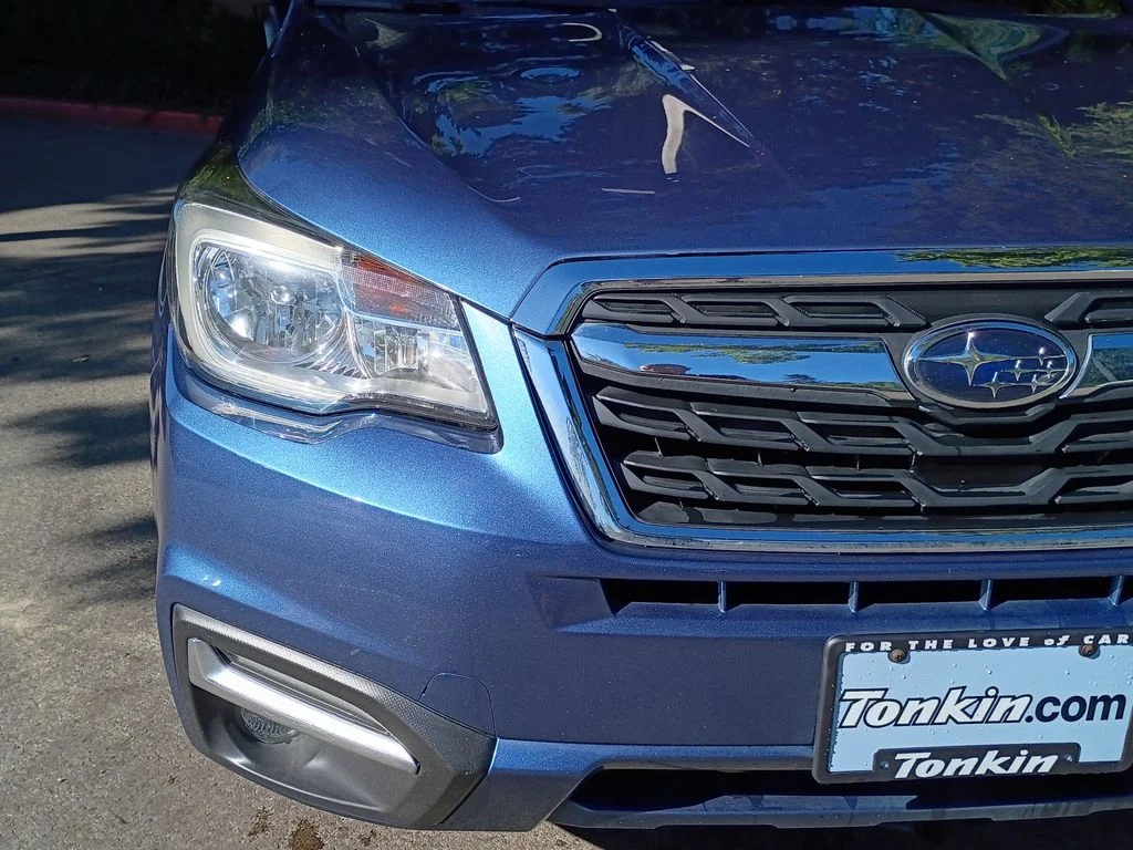 Used 2017 Quartz Blue Pearl Subaru 2.5i Premium image 10