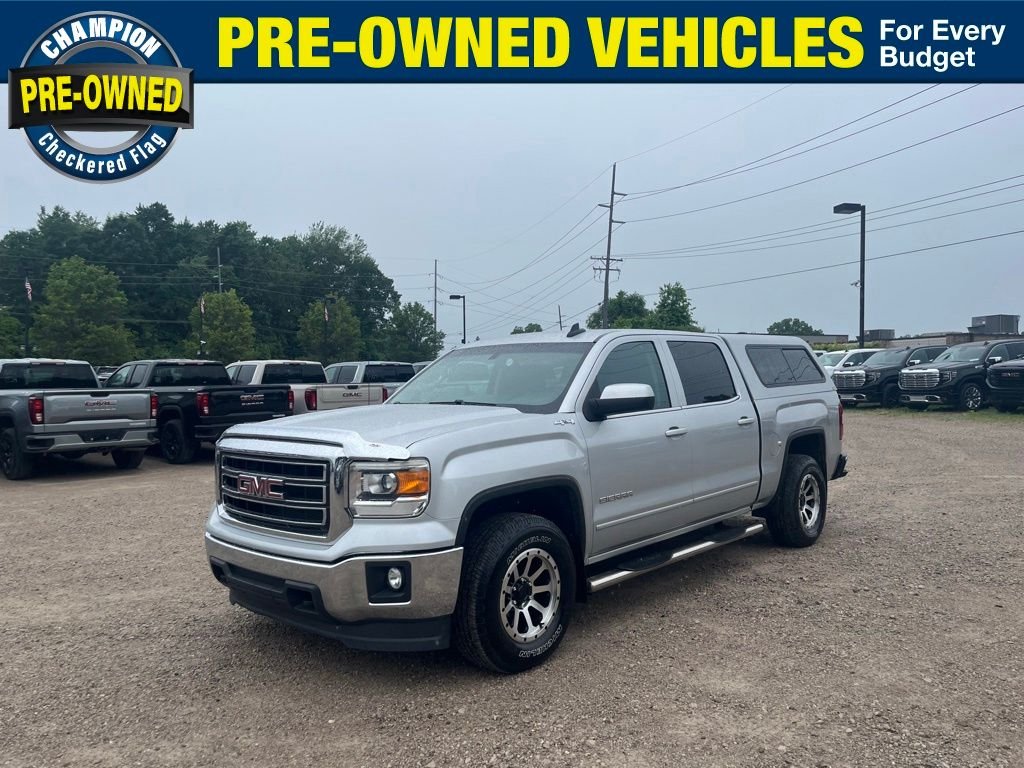 Used 2015 Quicksilver Metallic GMC SLE image 1