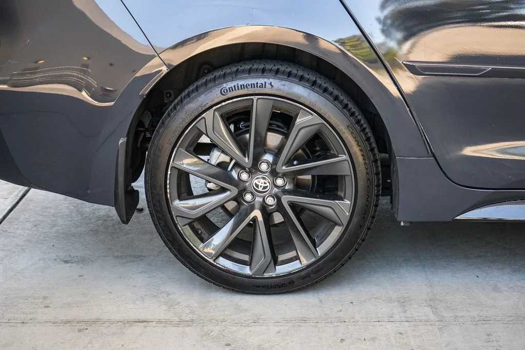 Used 2025 Gray Toyota SE image 11