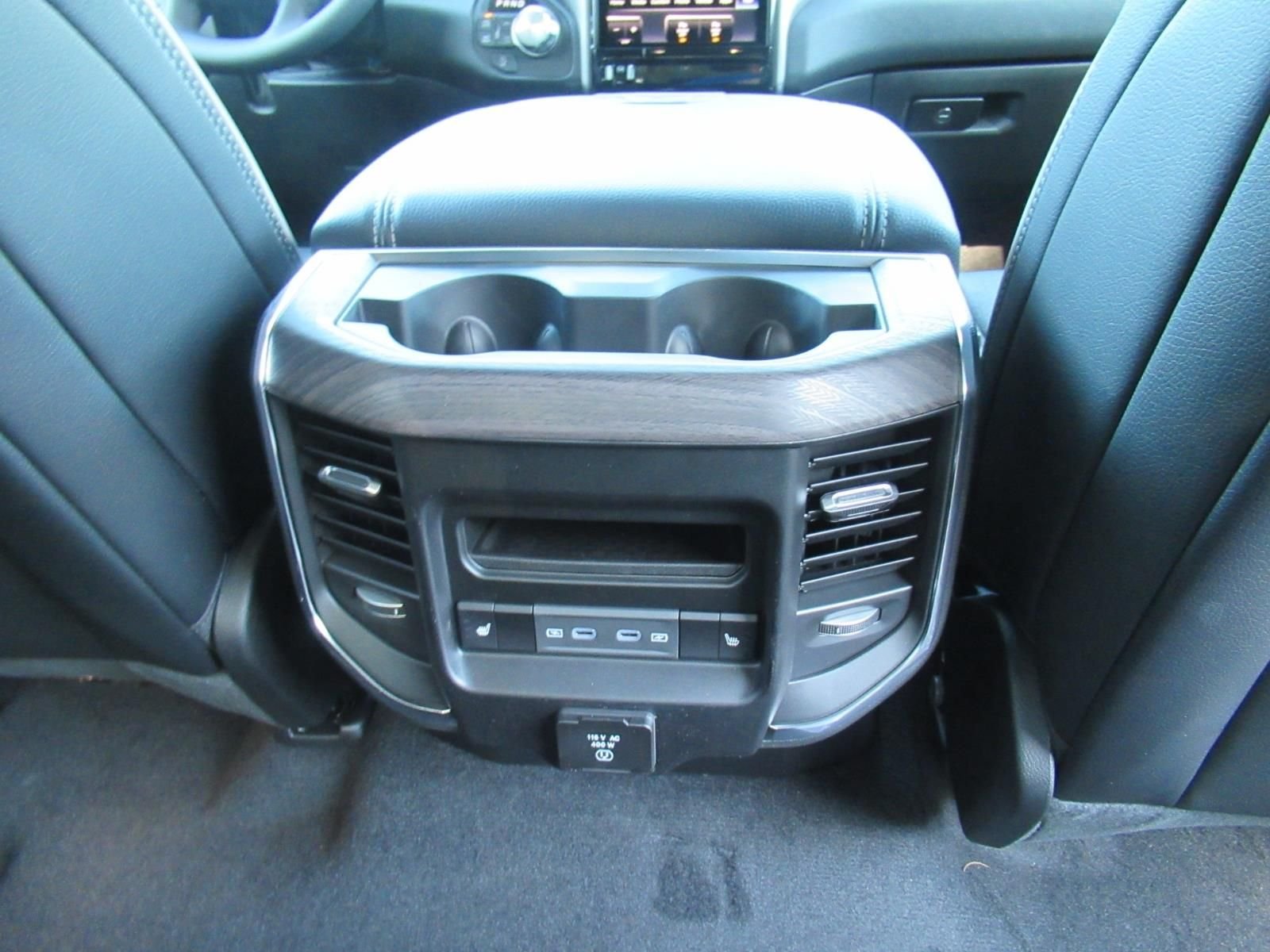 New 2026 Serrano-Green Metallic Exterior Paint RAM Laramie image 33