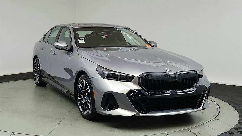 2025 Bmw 530i photo 2