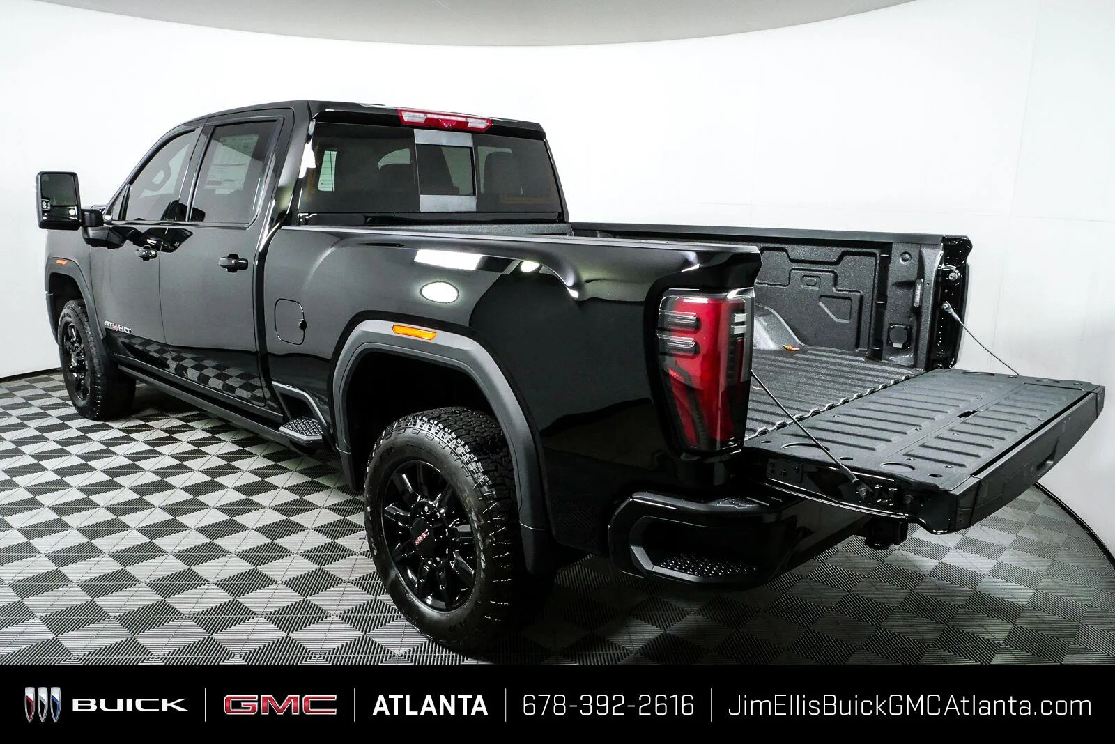 New 2026 Onyx Black GMC AT4 image 31
