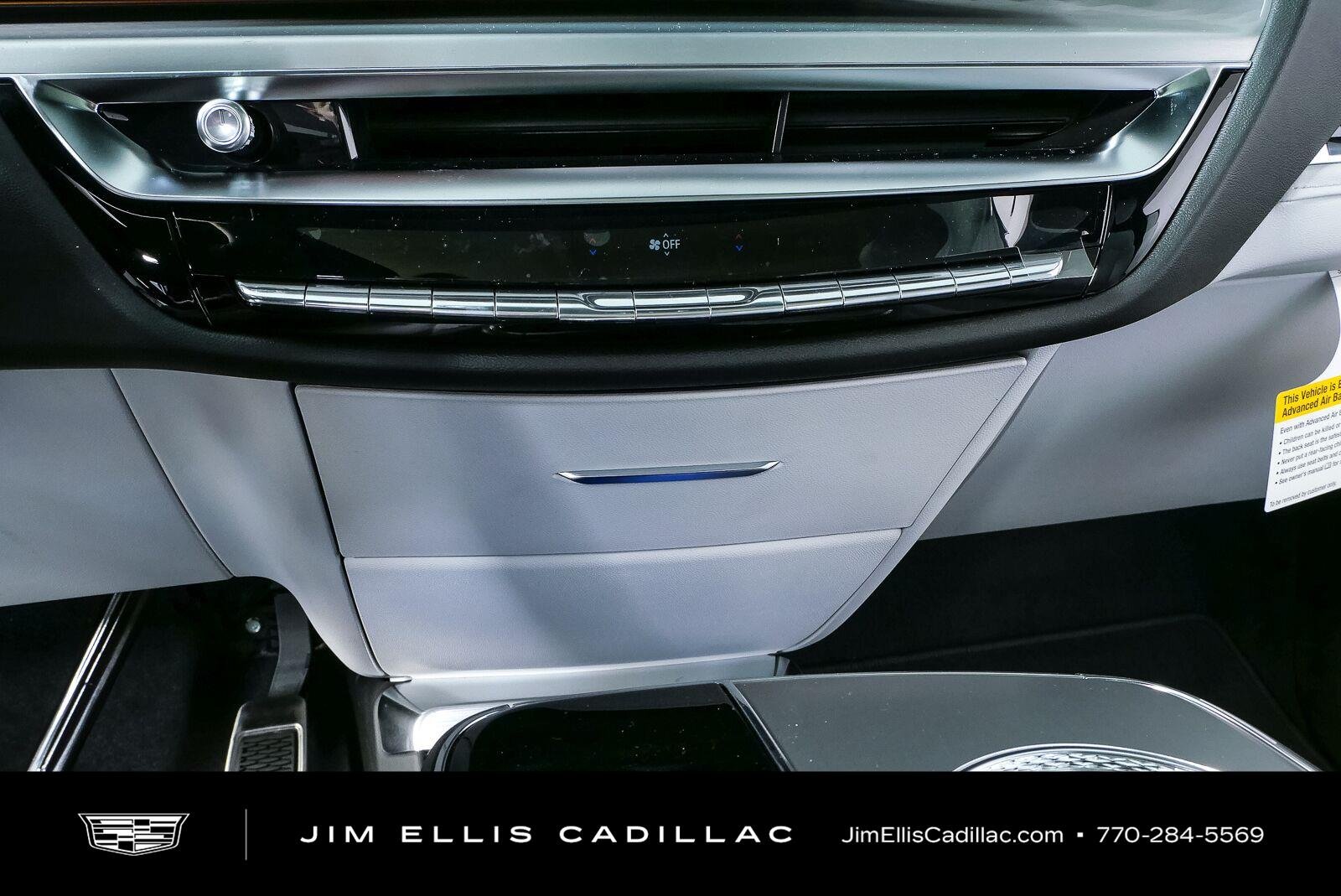 New 2027 Vibrant White Tricoat Cadillac Sport image 16