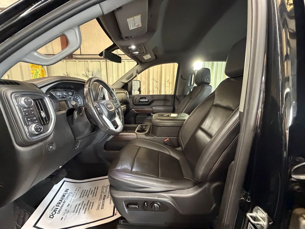 Used 2021 Black GMC SLT image 10