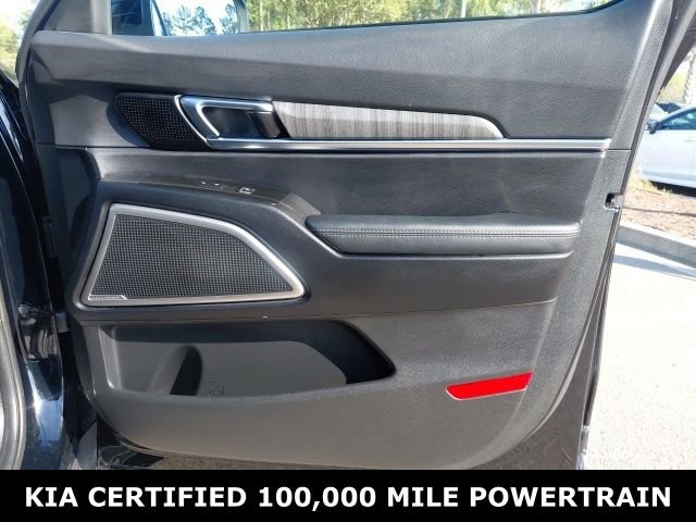 Used 2023 Black Kia EX image 27