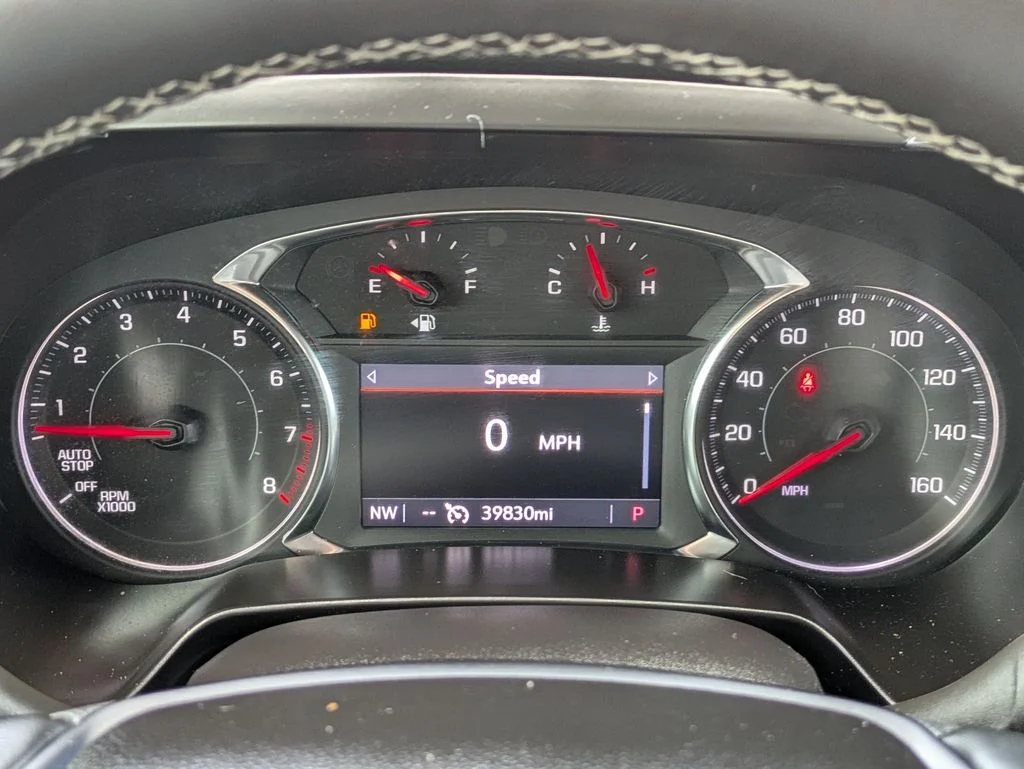 Used 2024 White Chevrolet LT image 13