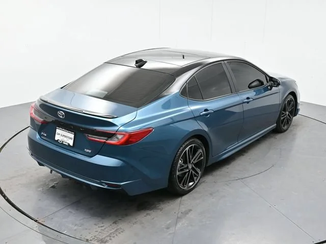 Used 2025 Ocean Gem/midnight Black Metallic Toyota LE image 38