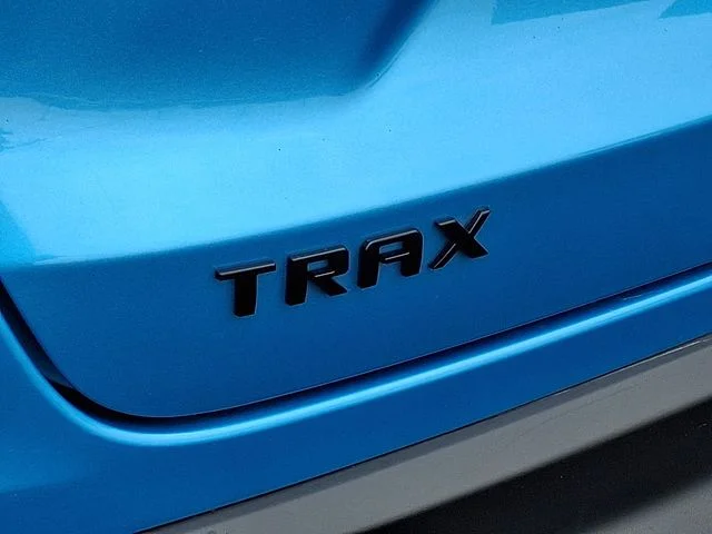 Used 2025 Blue Chevrolet 2RS image 29