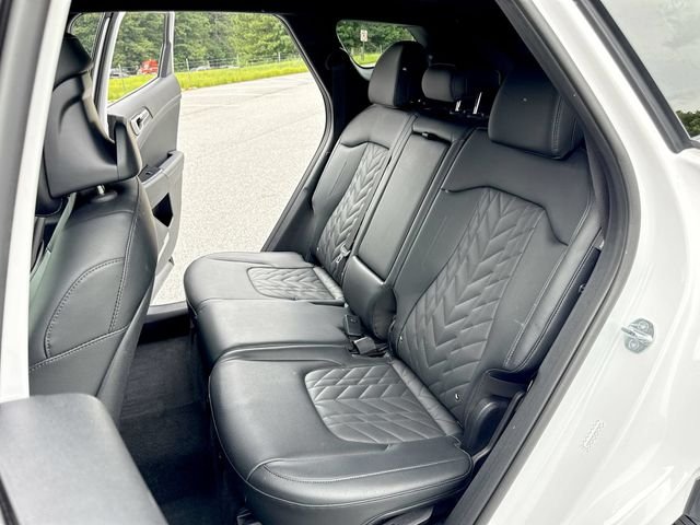 Used 2024 White Kia X-Line image 23