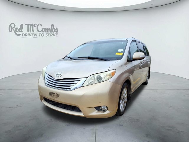 2013 Toyota Sienna XLE