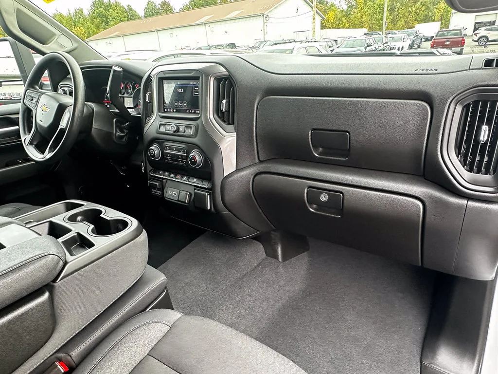 Used 2026 Summit White Chevrolet Custom image 26