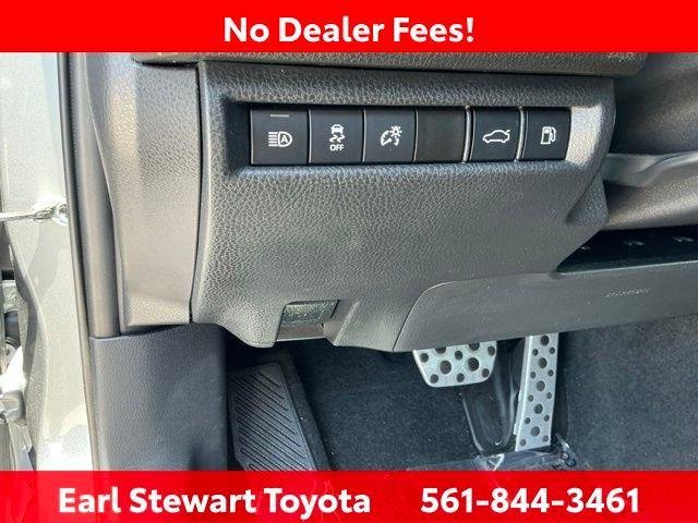 Certified Used 2025 PRECIOUS METAL Toyota  image 23