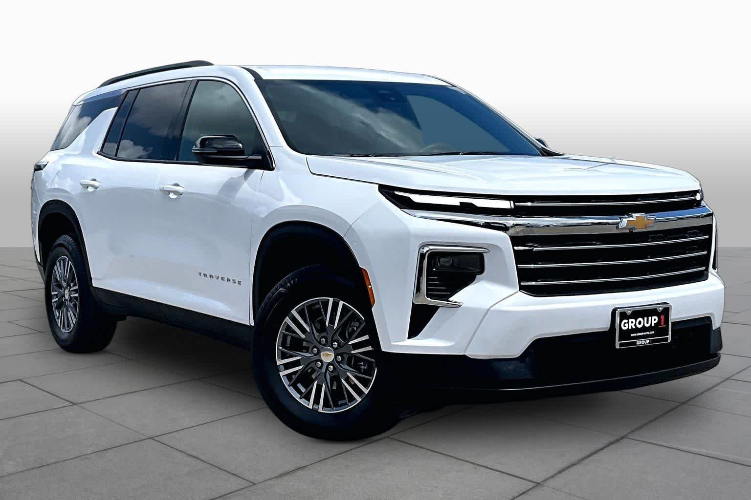 Used 2026 Summit White Chevrolet LT image 3