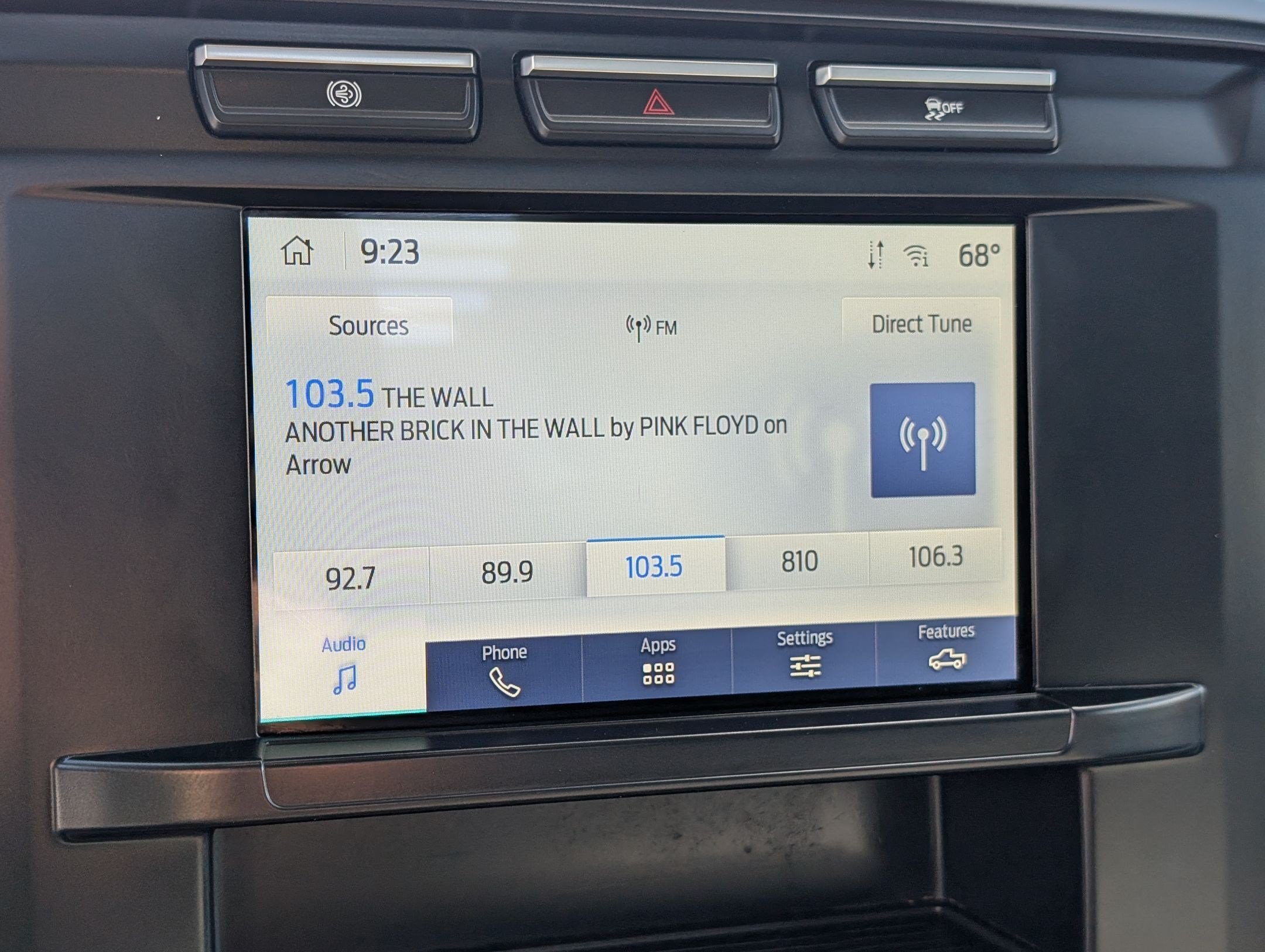 Used 2024  Ford XL image 19